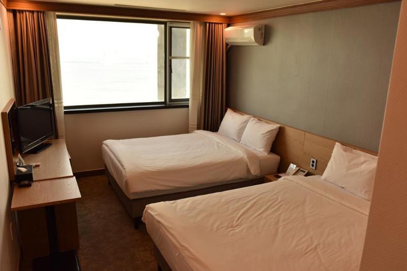 Dawn Beach Hotel Busan Extérieur photo