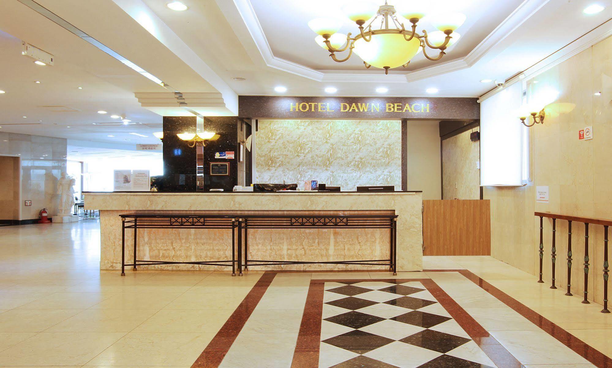 Dawn Beach Hotel Busan Extérieur photo